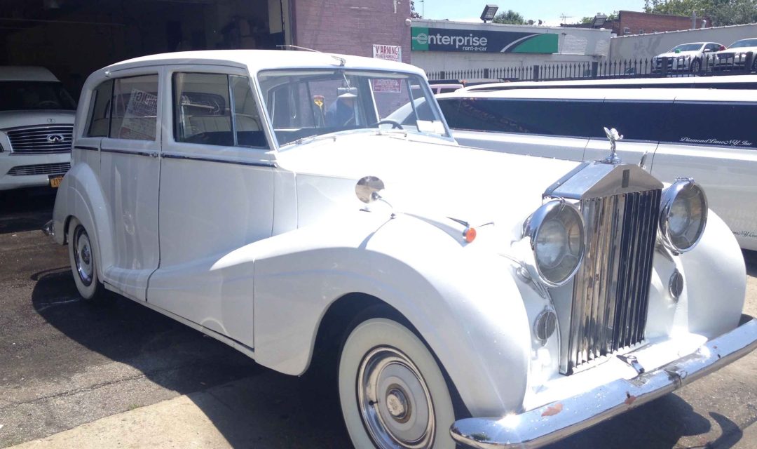 1952-Rolls-Royce-Antique