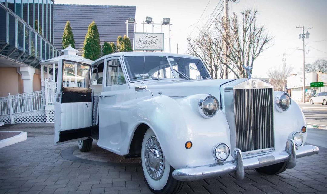 1967-Rolls-Royce-Antique