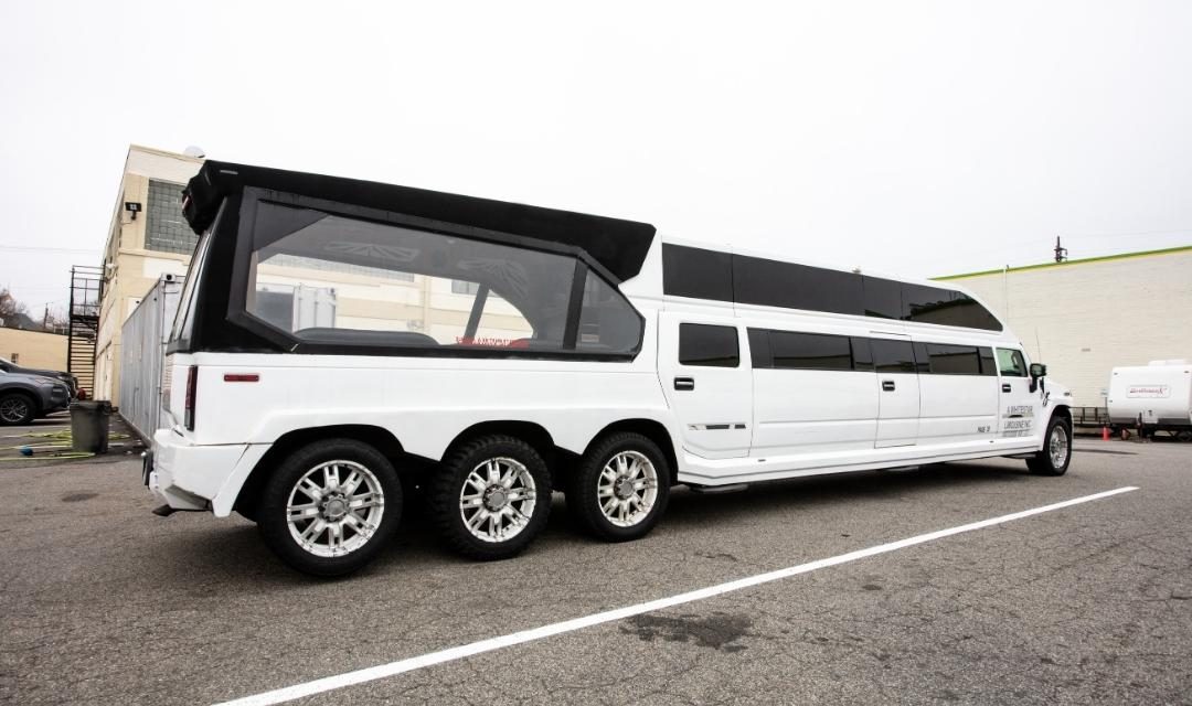 Hummer-H2-Limo