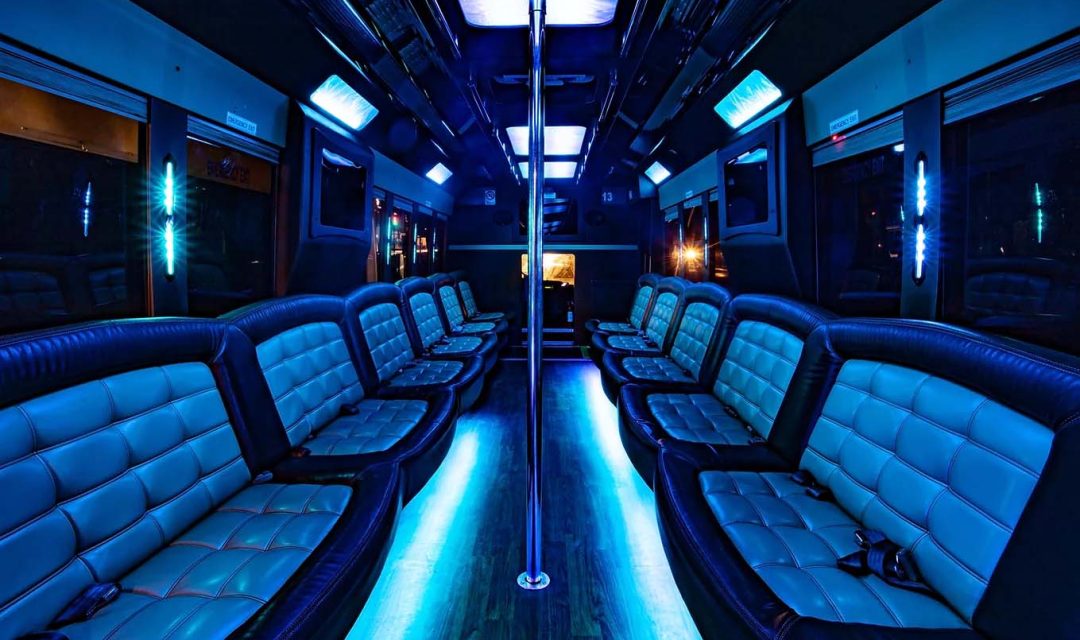 Party-Bus-With-Bathroom