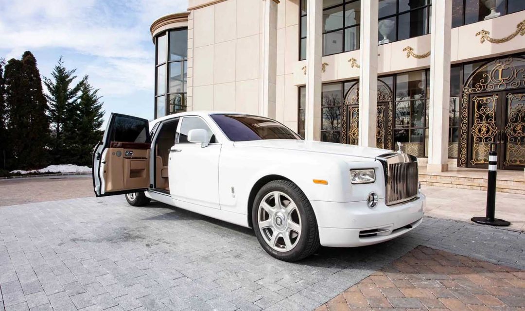 Rolls-Royce-Phantom