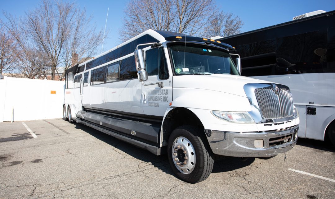 International-Party-Bus